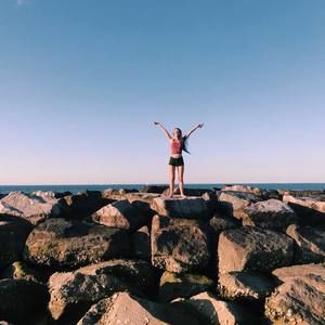 Meet your Posher, Stephanie